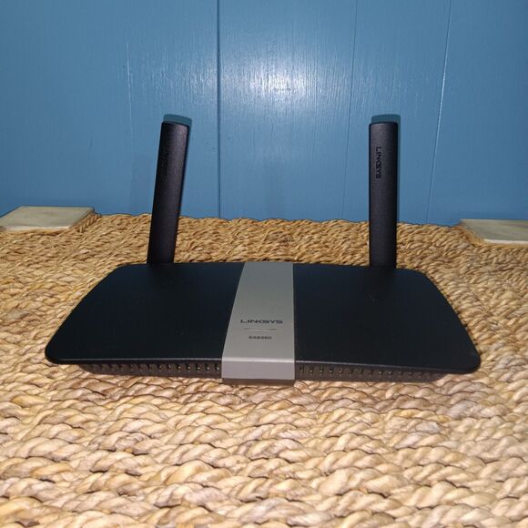 Linksys EA6350 AC1200 Dual Band Wireless Router Black - Picture 2 of 7